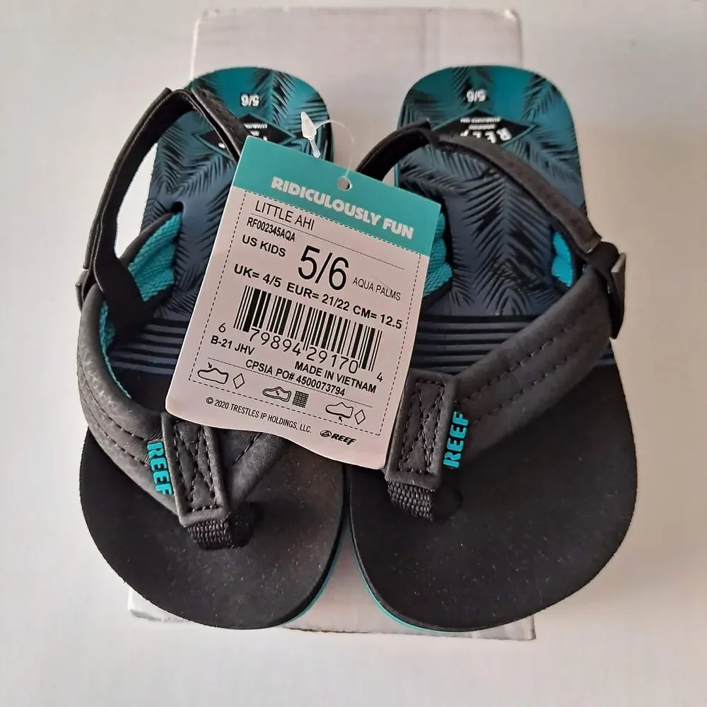NWB Reef Little Ahi Aqua Palms Pool Flip Flop Sandals Black Blue Kids Size 5 / 6